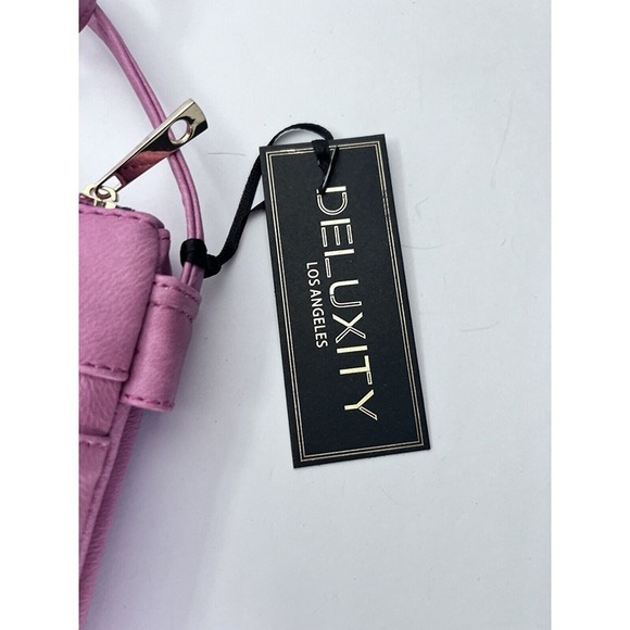 NWT DELUXITY pink crossbody purse (507) - Picture 3 of 9
